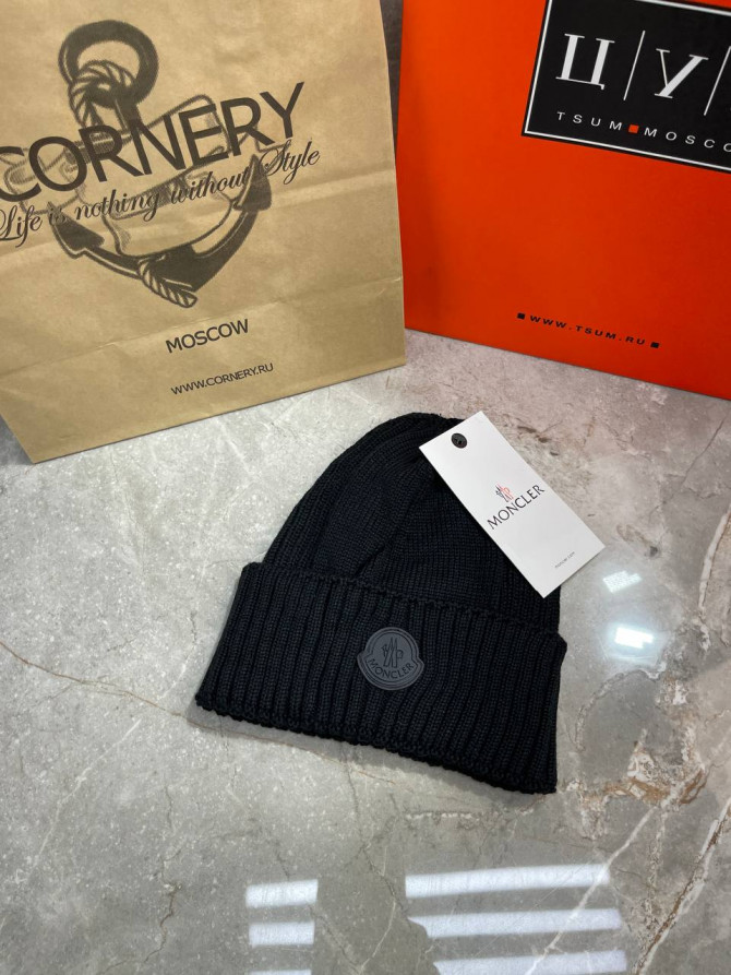 Шапка Moncler