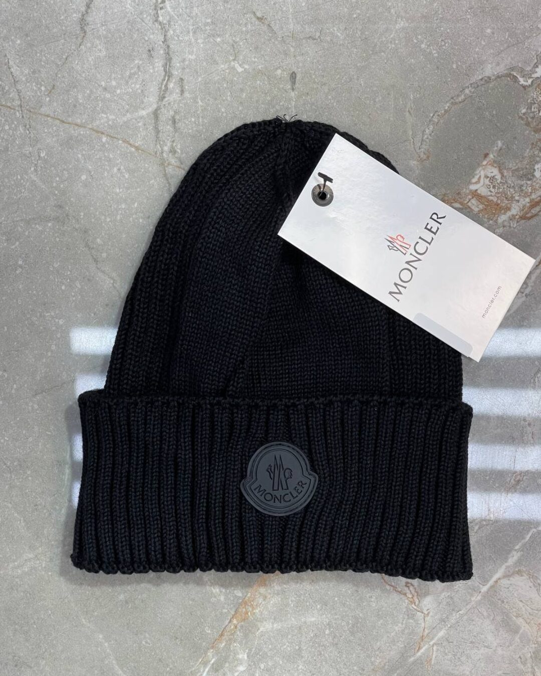 Шапка Moncler — изображение 2