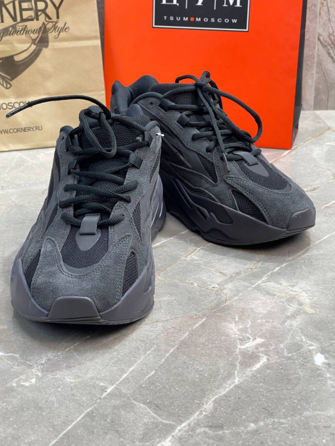Yeezy 700 Vanta — изображение 3