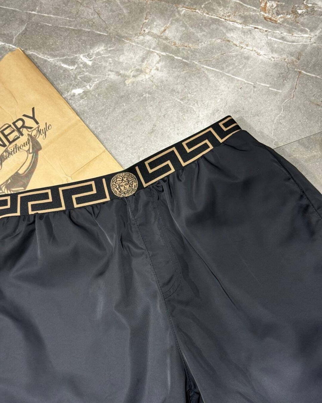 Шорты Versace — изображение 4