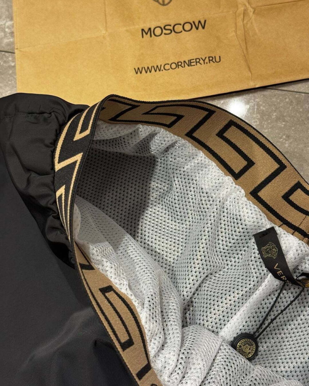 Шорты Versace — изображение 8