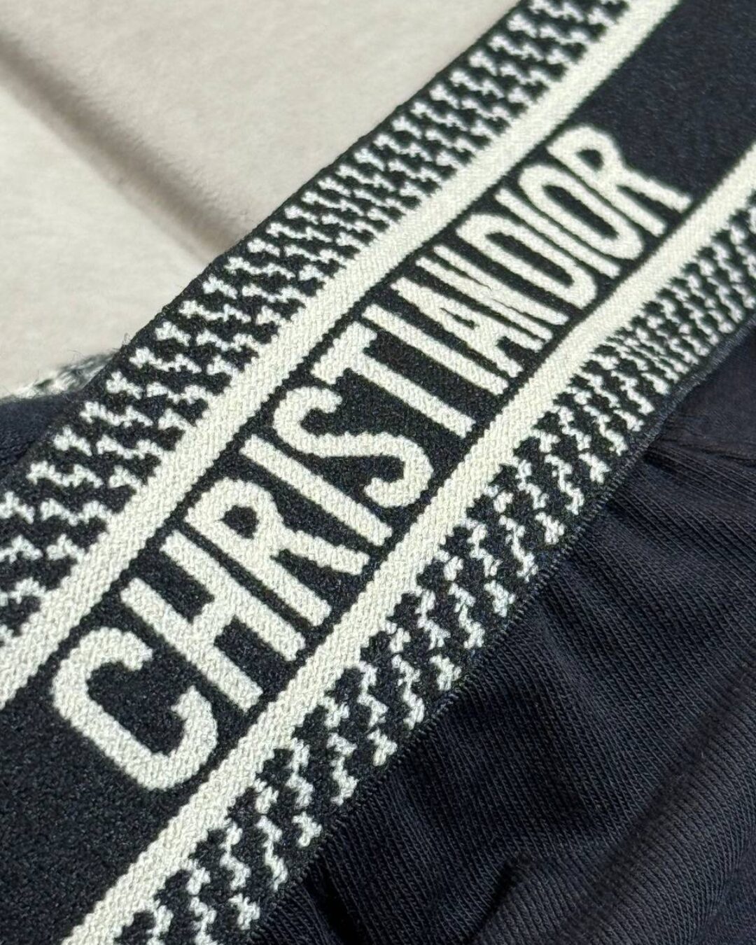 Трусы Dior — изображение 3