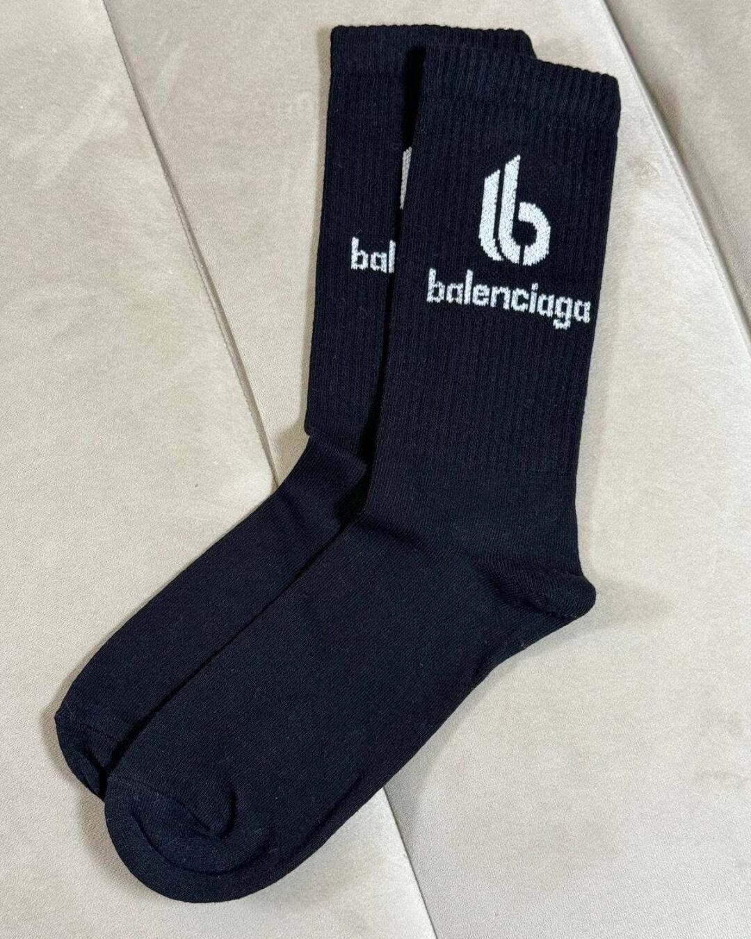 Носки Balenciaga — изображение 2