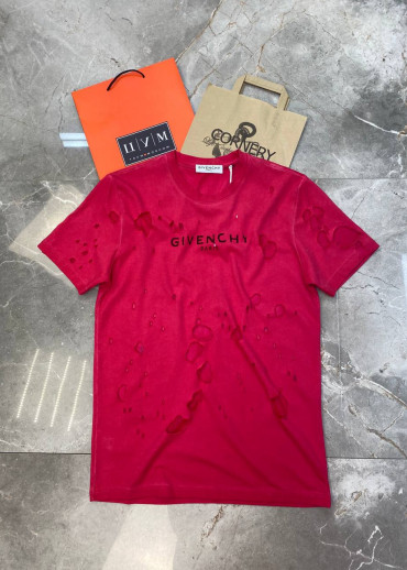 Футболка Givenchy