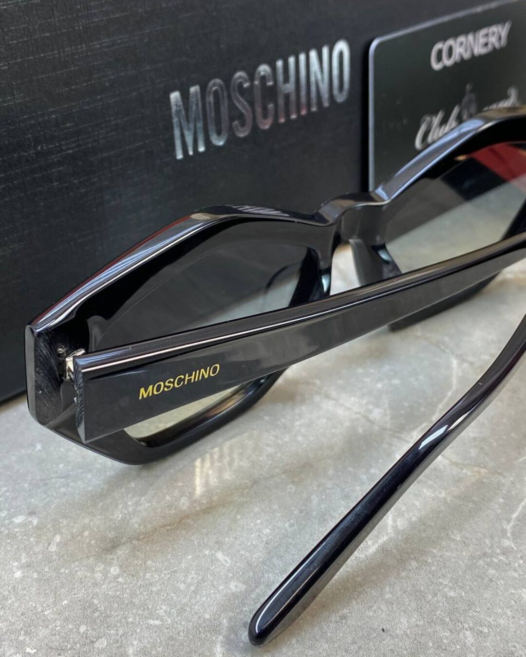Очки Moschino — изображение 8