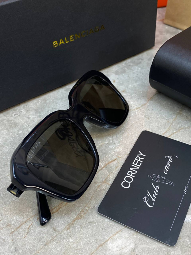 Очки Balenciaga — изображение 4