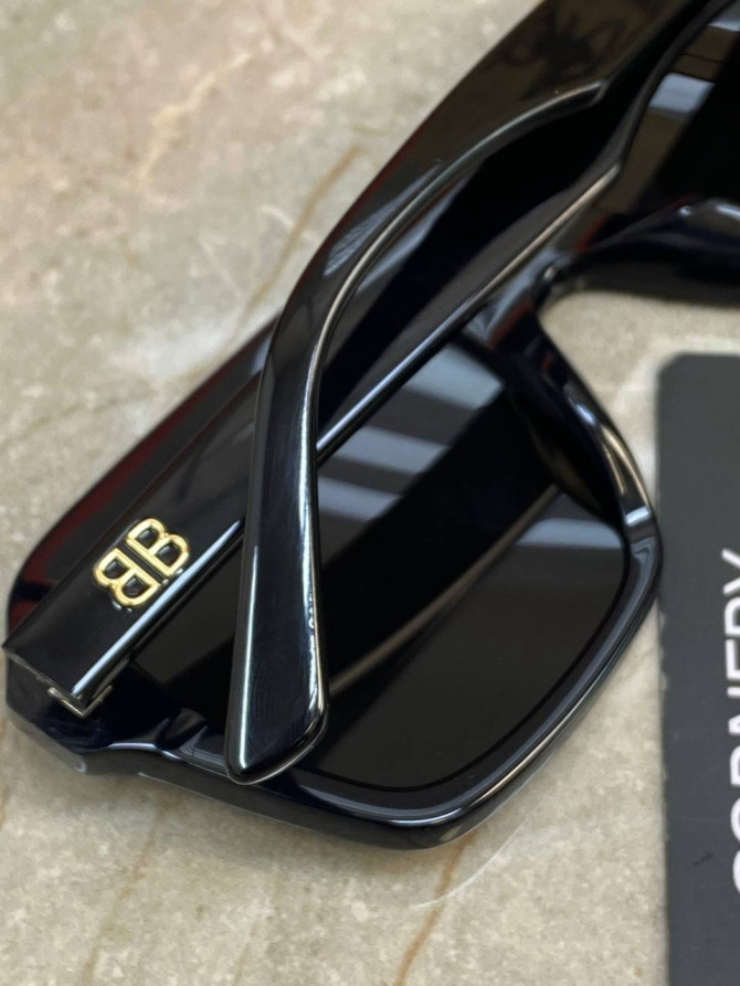 Очки Balenciaga — изображение 6