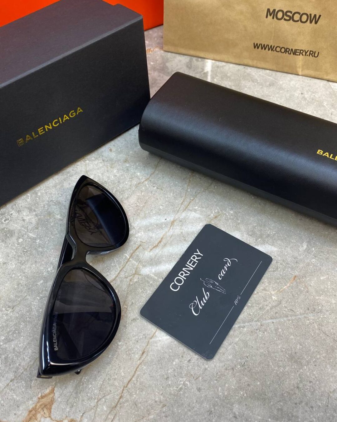 Очки Balenciaga — изображение 2