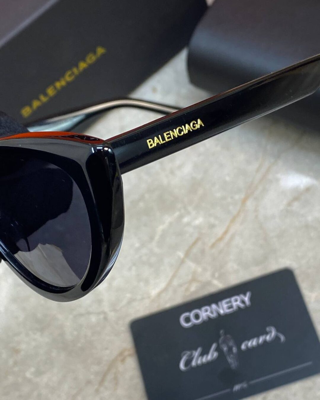 Очки Balenciaga — изображение 5