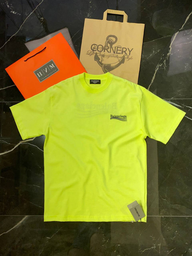 Футболка Balenciaga