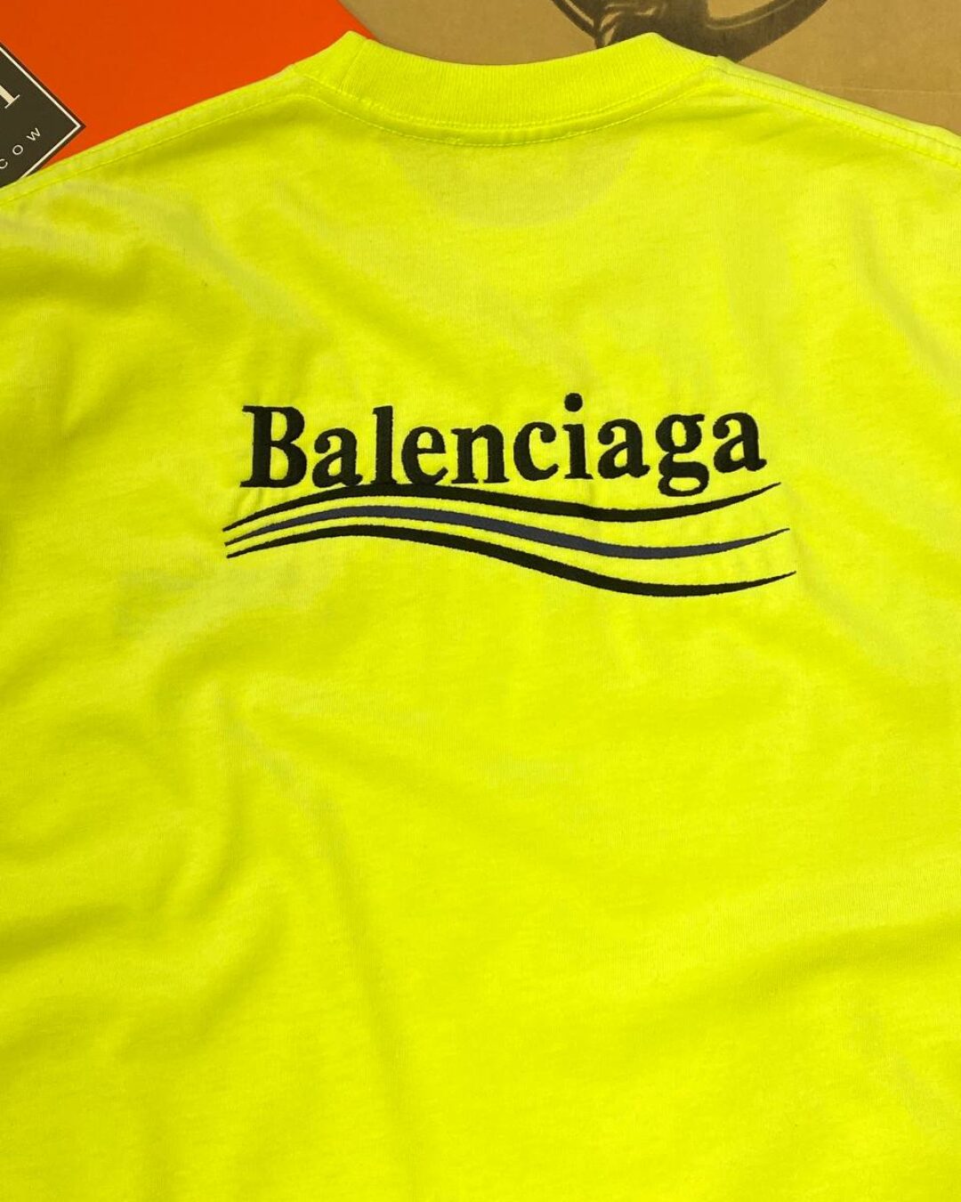 Футболка Balenciaga — изображение 5