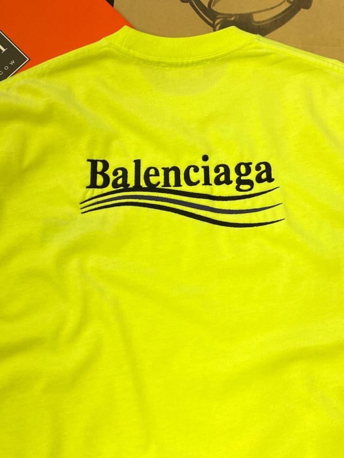 Футболка Balenciaga — изображение 5