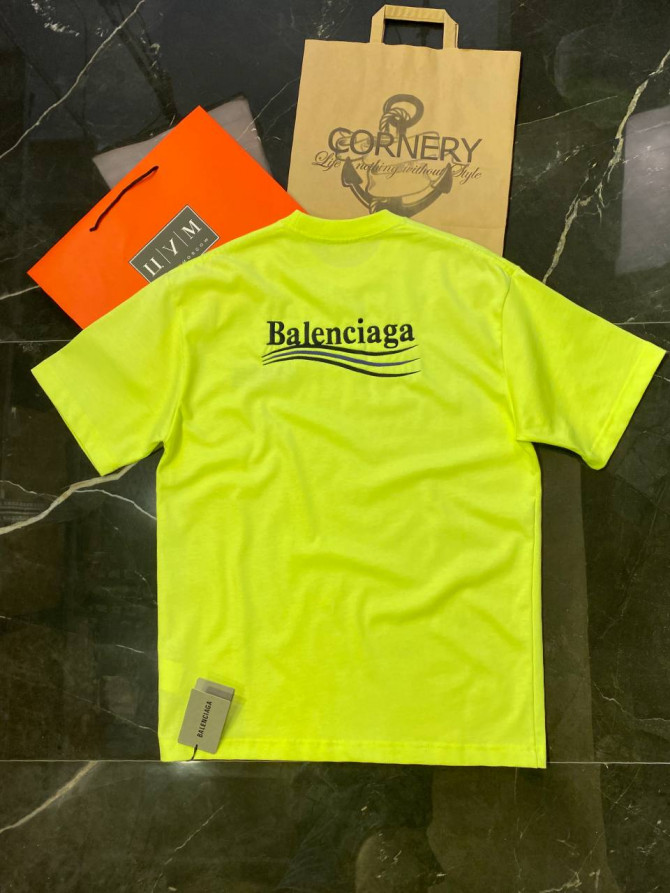 Футболка Balenciaga — изображение 8