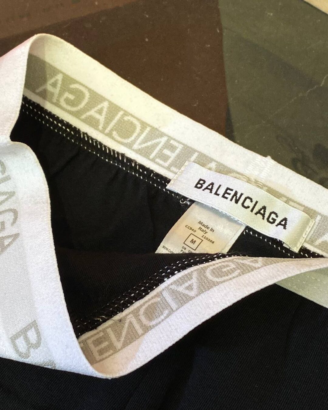 Трусы Balenciaga — изображение 5
