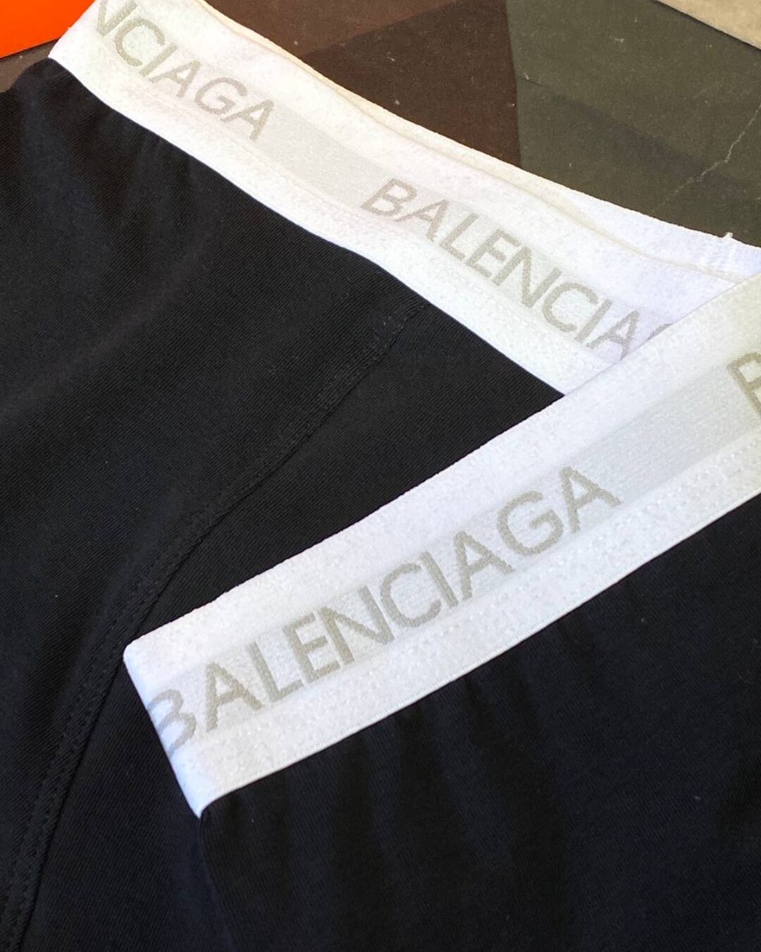 Трусы Balenciaga — изображение 8