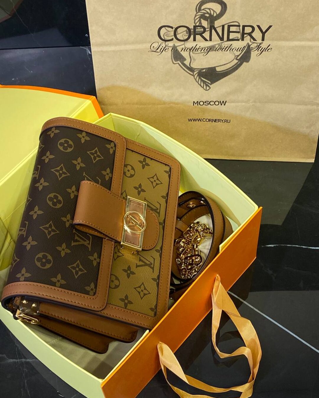 Сумка Louis Vuitton Dauphine — изображение 5