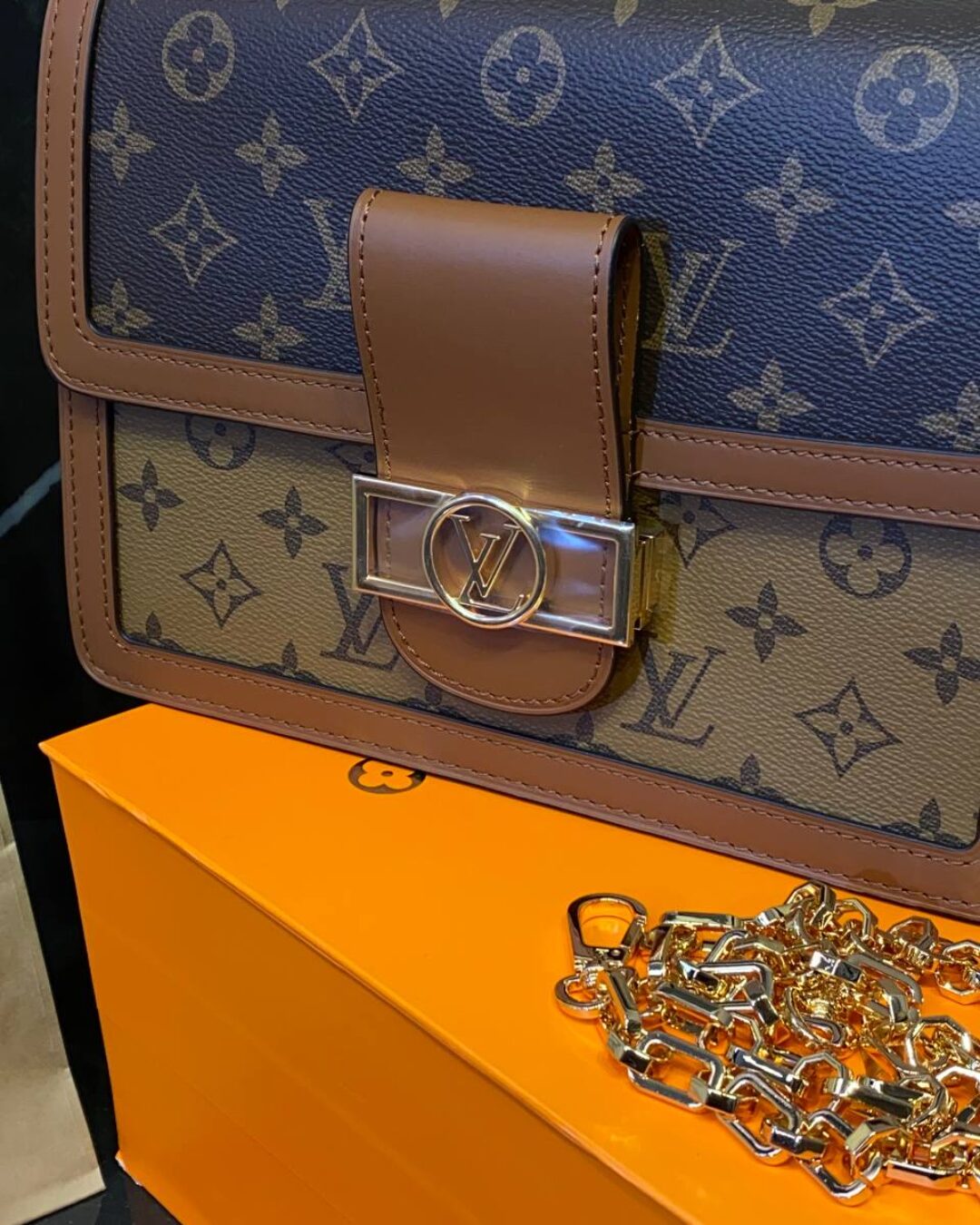 Сумка Louis Vuitton Dauphine — изображение 7