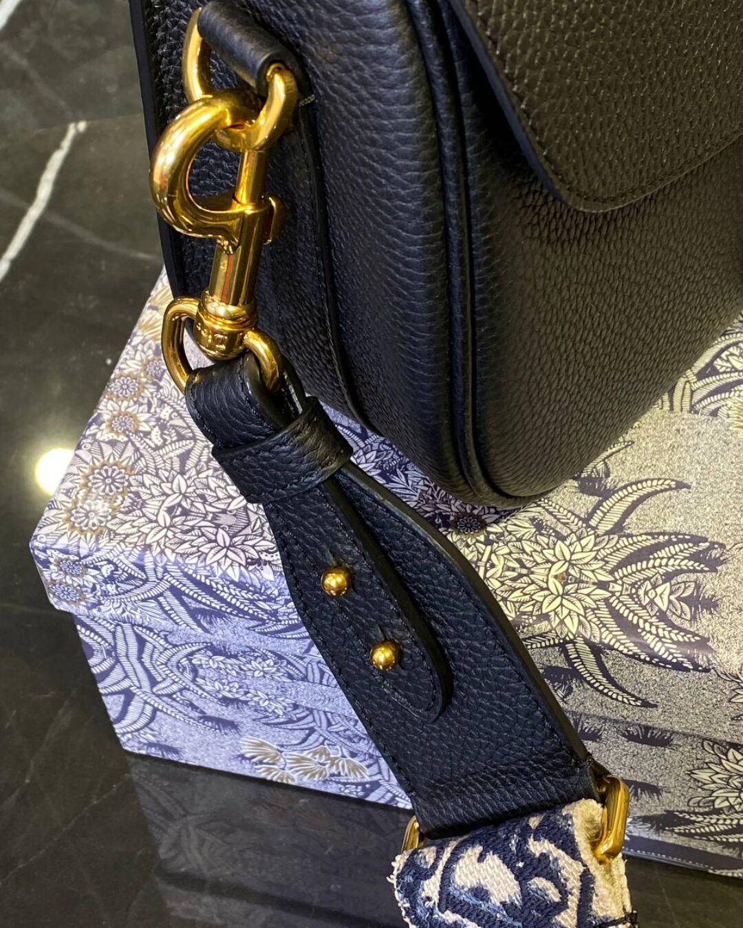 Сумка Dior Bobby — изображение 4