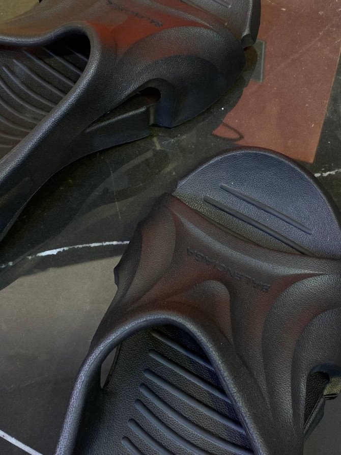 Тапки Balenciaga — изображение 5