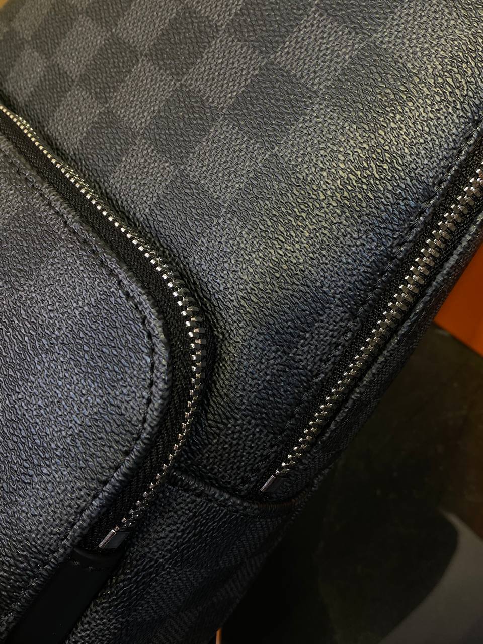Сумка Louis Vuitton Avenue — фото 4