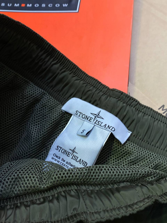 Шорты Stone Island — изображение 4