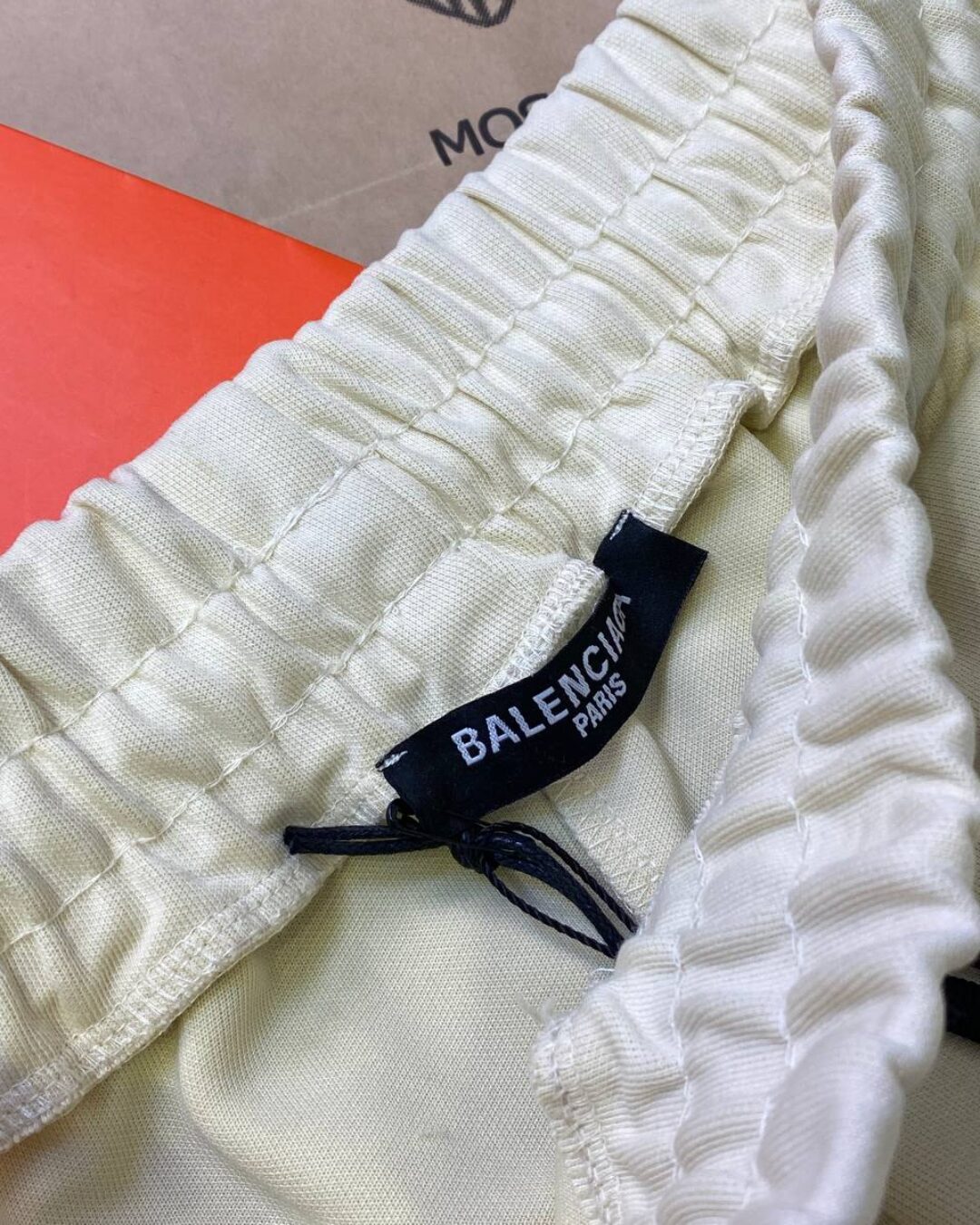 Шорты Balenciaga — изображение 5