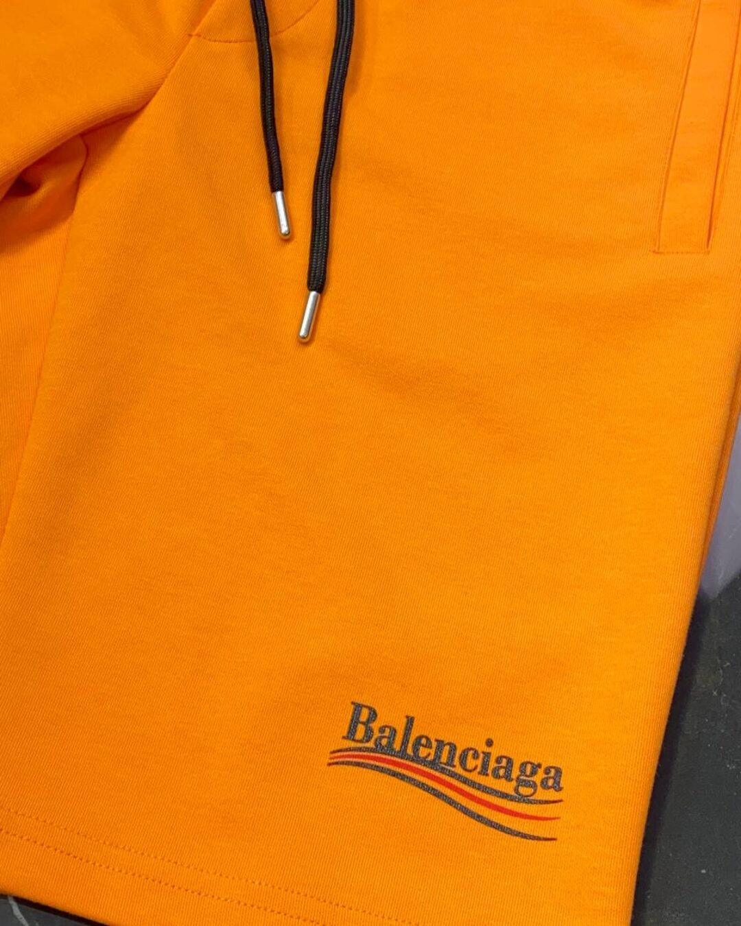 Шорты Balenciaga — изображение 5