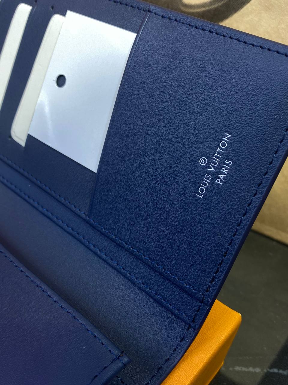Кошелёк Louis Vuitton — фото 3