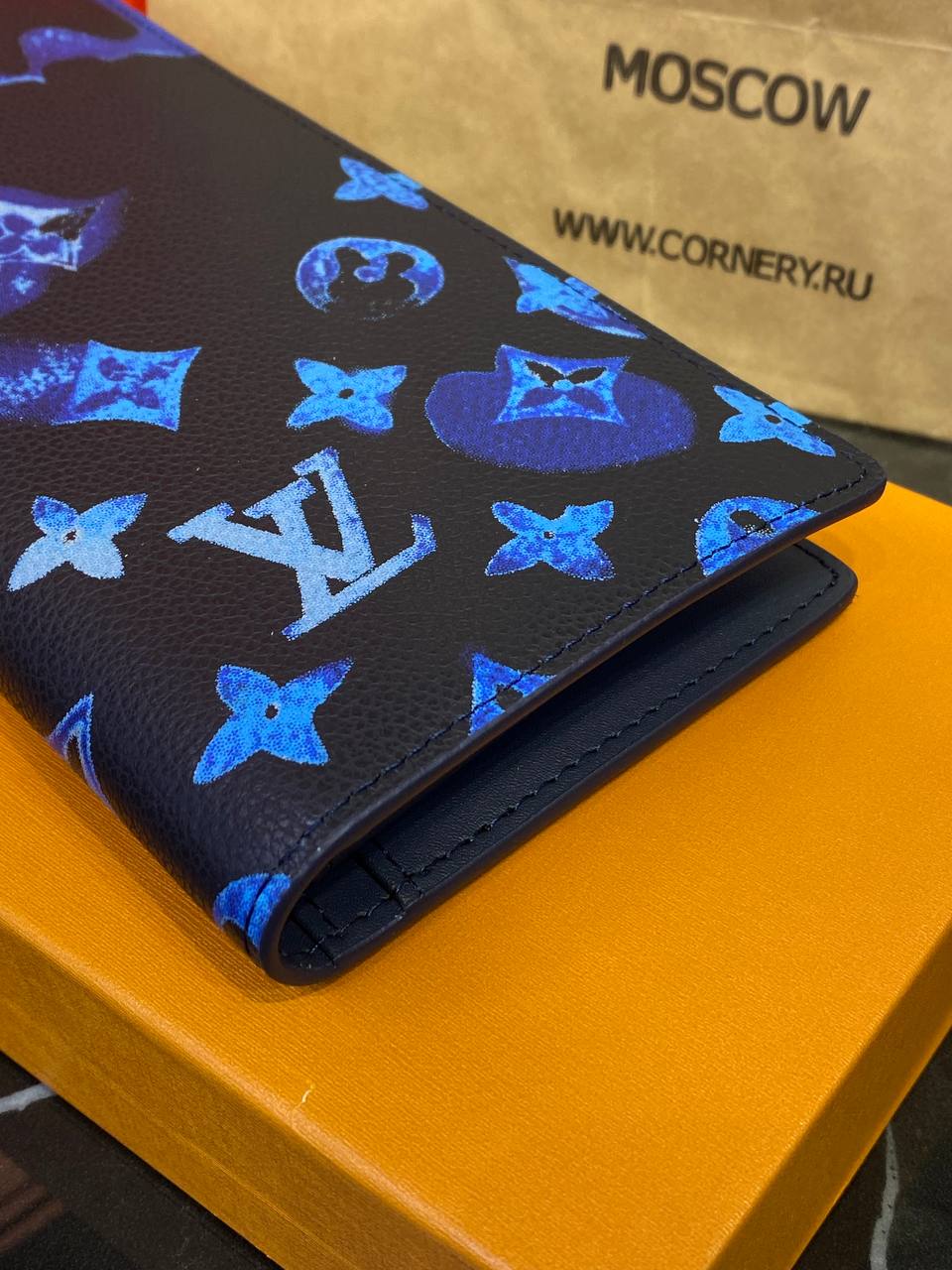 Кошелёк Louis Vuitton — фото 5