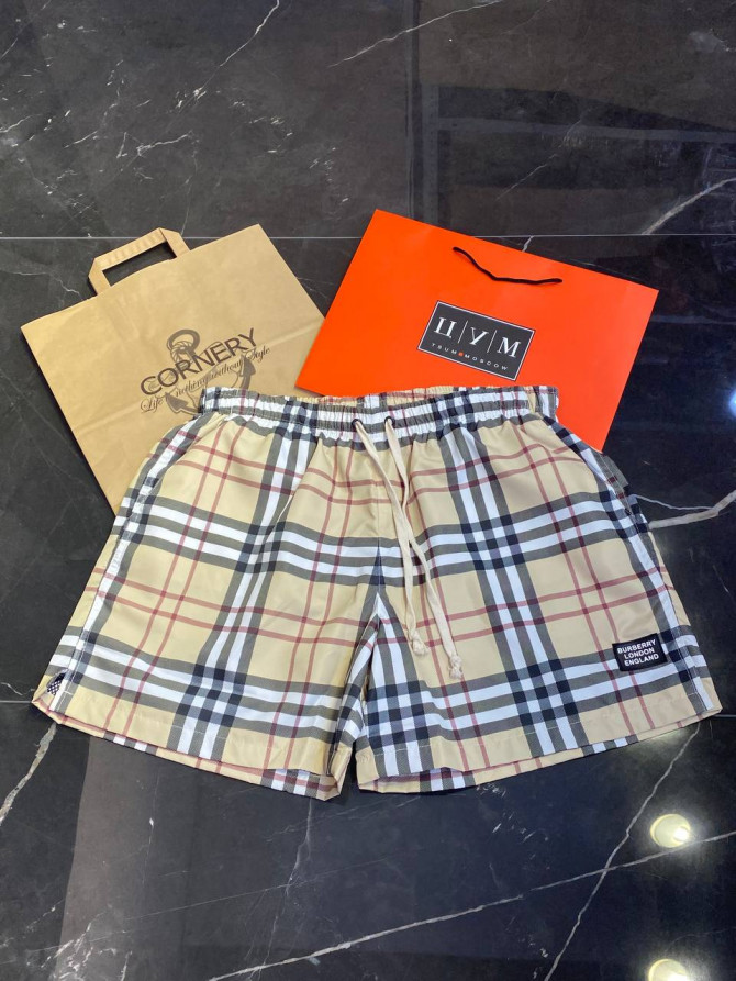 Шорты Burberry