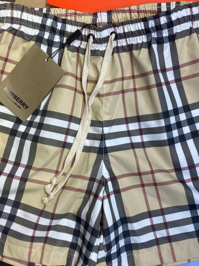Шорты Burberry — изображение 3