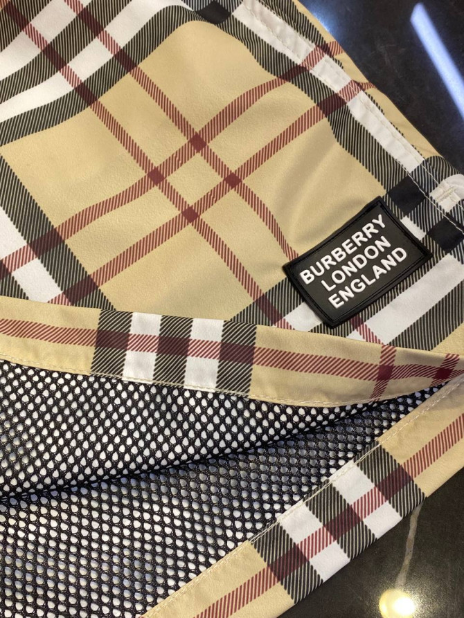 Шорты Burberry — изображение 9