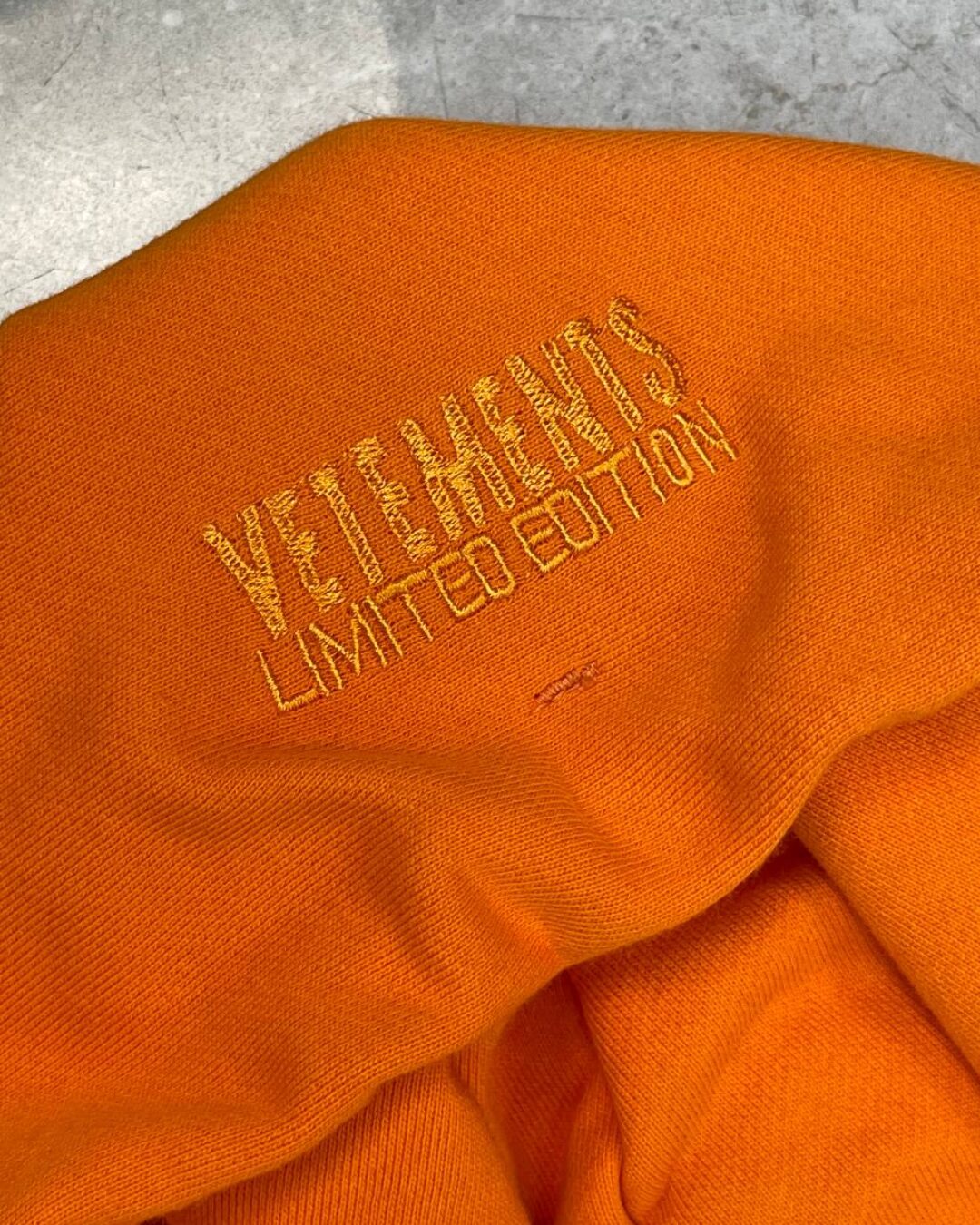 Худи Vetements — изображение 6