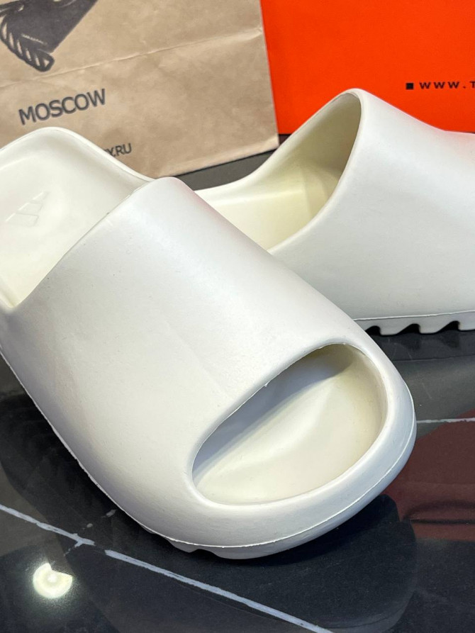 Yeezy Slide Bone — изображение 8
