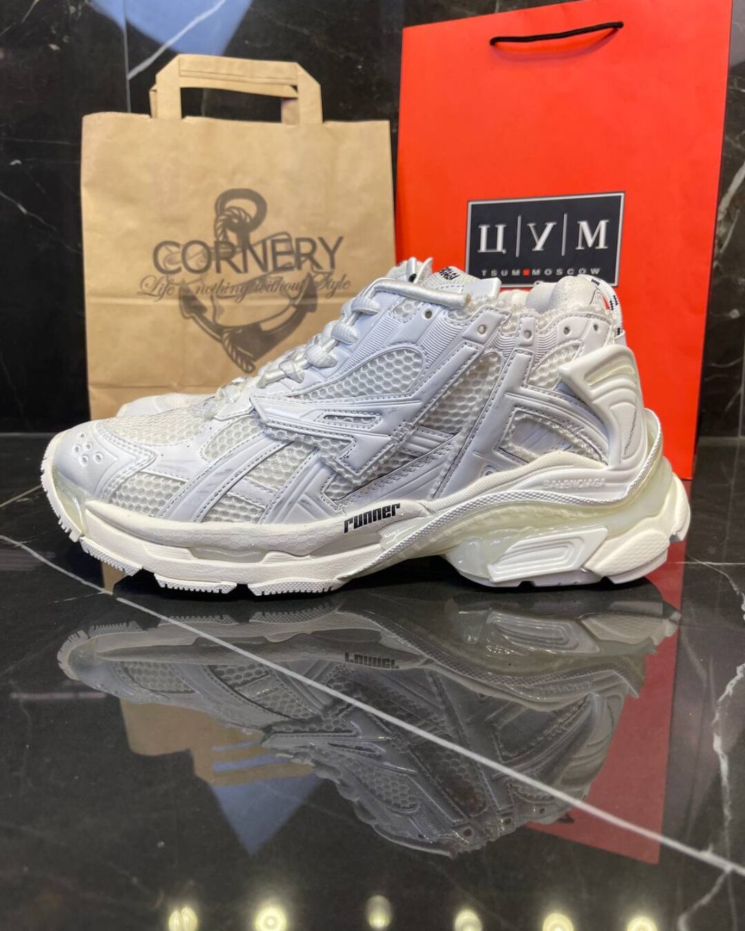 Кроссовки Balenciaga Runner — изображение 3