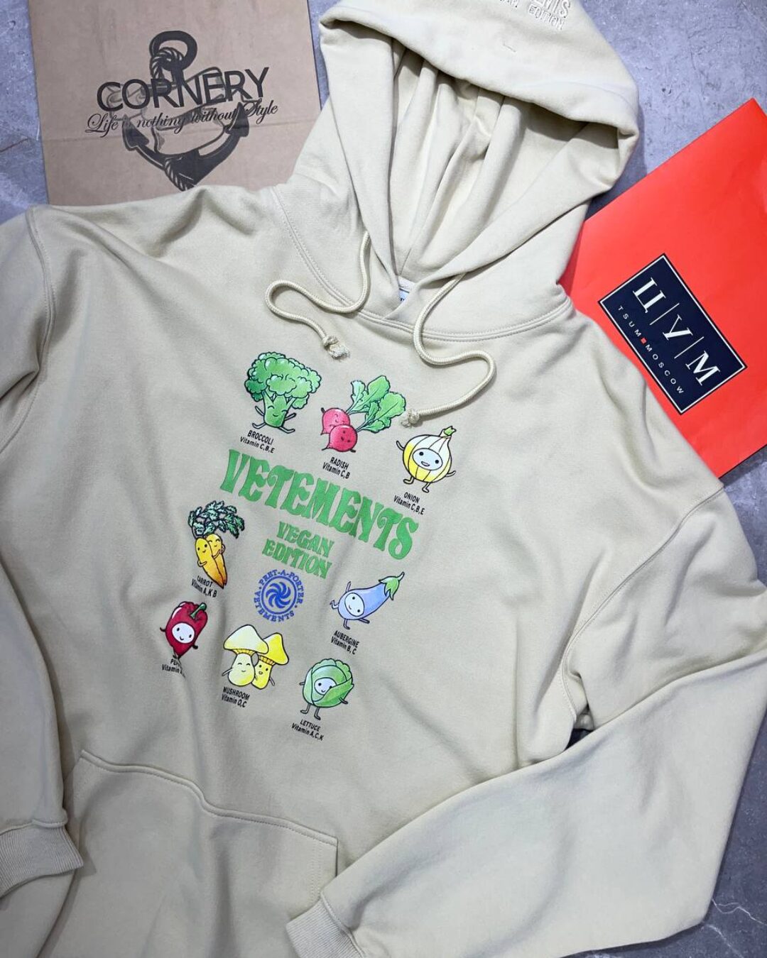 Худи Vetements — изображение 3
