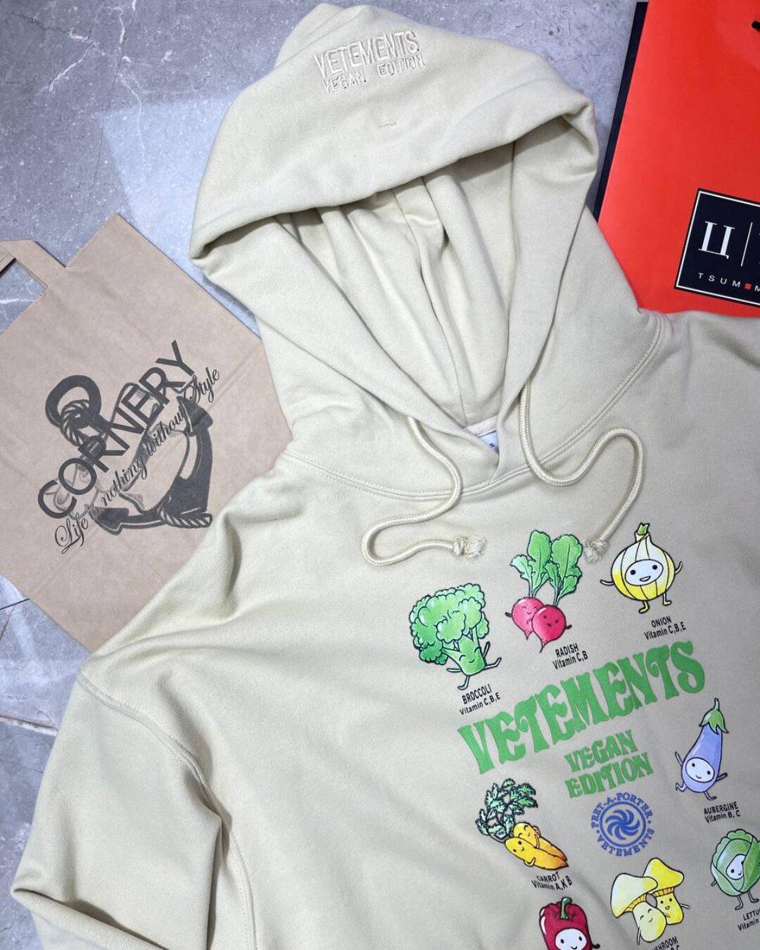 Худи Vetements — изображение 5