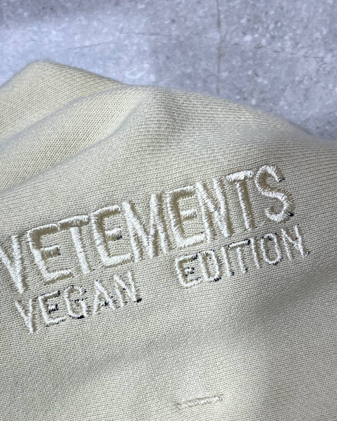 Худи Vetements — изображение 6