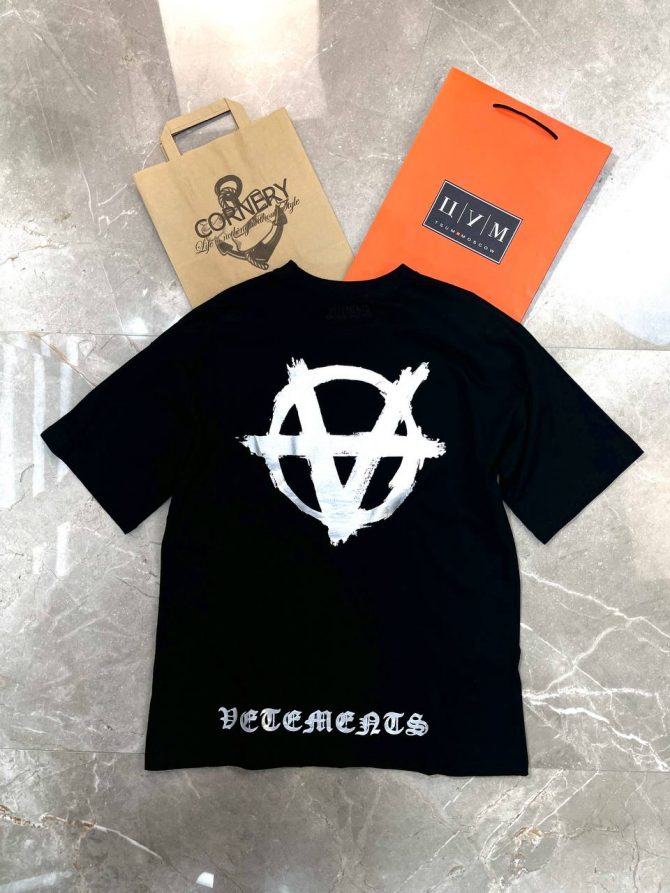 Футболка Vetements — изображение 2