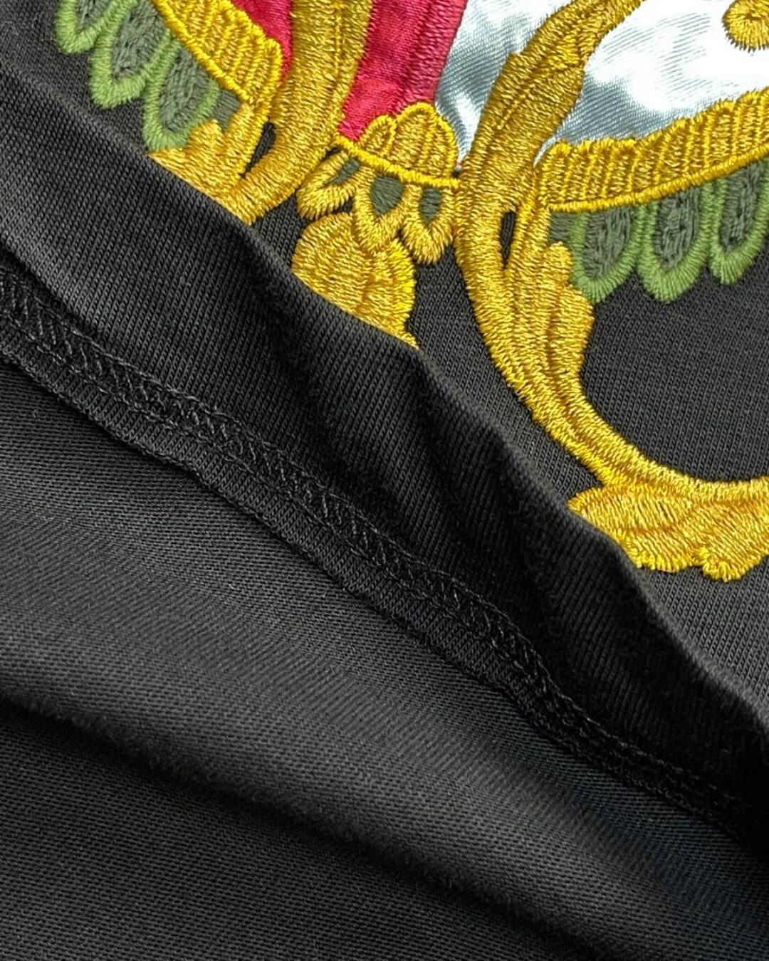 Футболка Versace — изображение 9