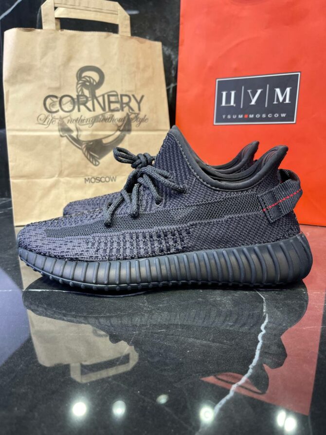 Yeezy 350 V2 Black Non-Reflective — изображение 9