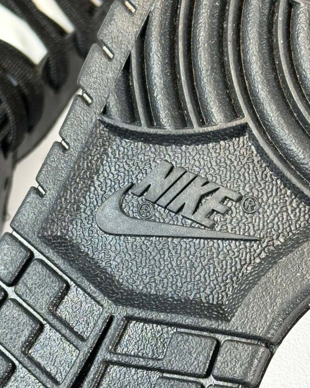 Кеды Nike Dunk Low White Black — изображение 7