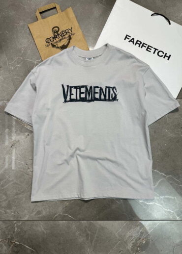 Футболка Vetements Logo