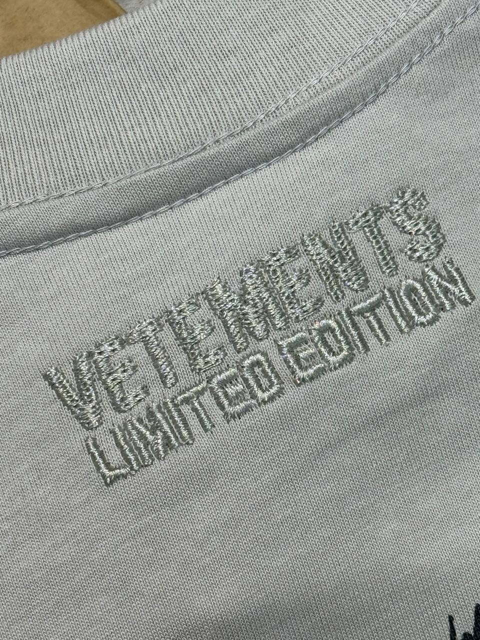 Футболка Vetements Logo — фото 9
