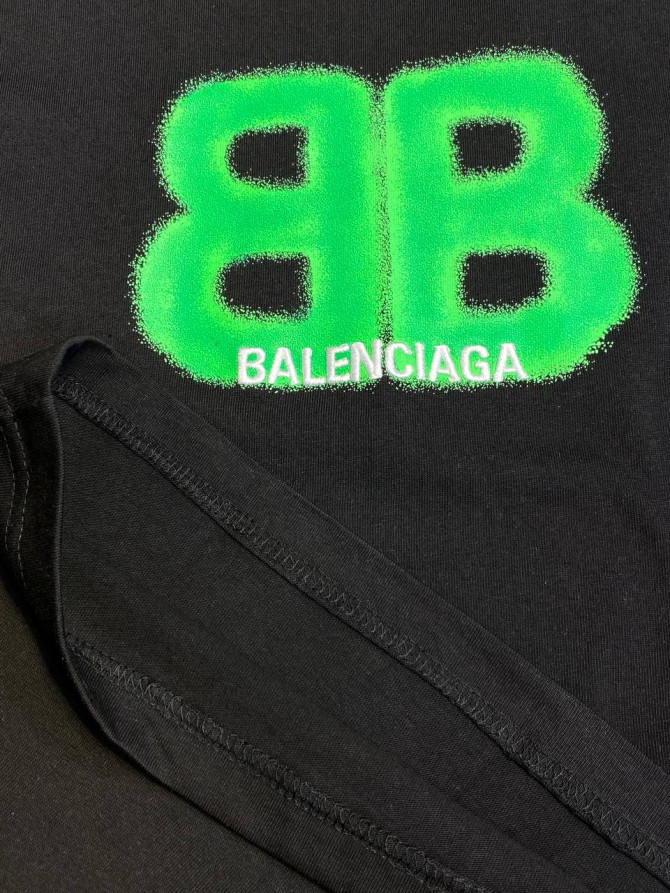 Футболка Balenciaga — изображение 4