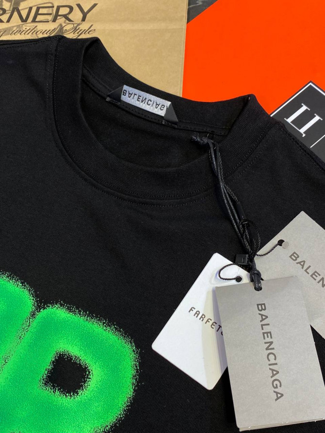 Футболка Balenciaga — изображение 5