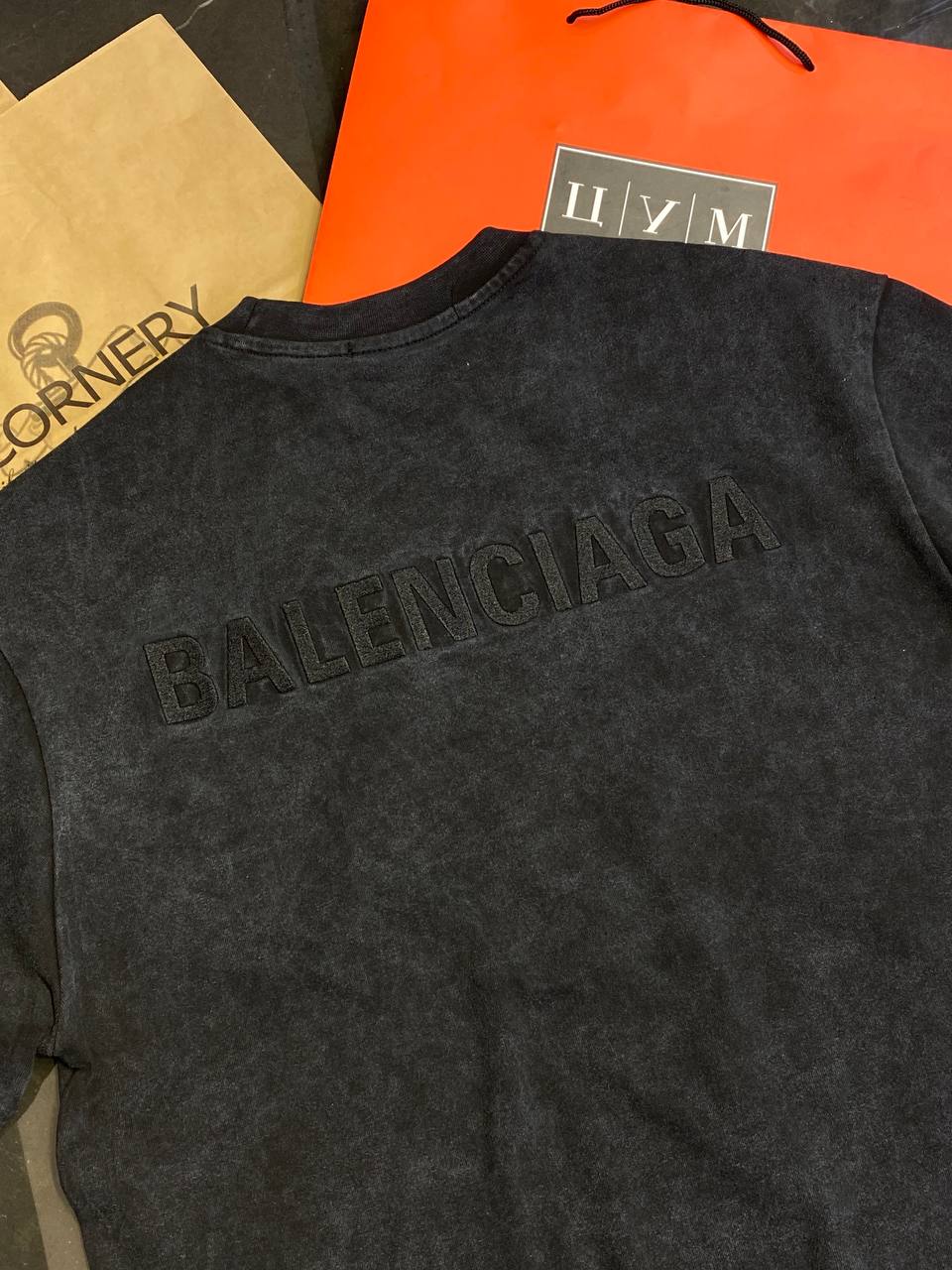 Футболка Balenciaga — фото 5