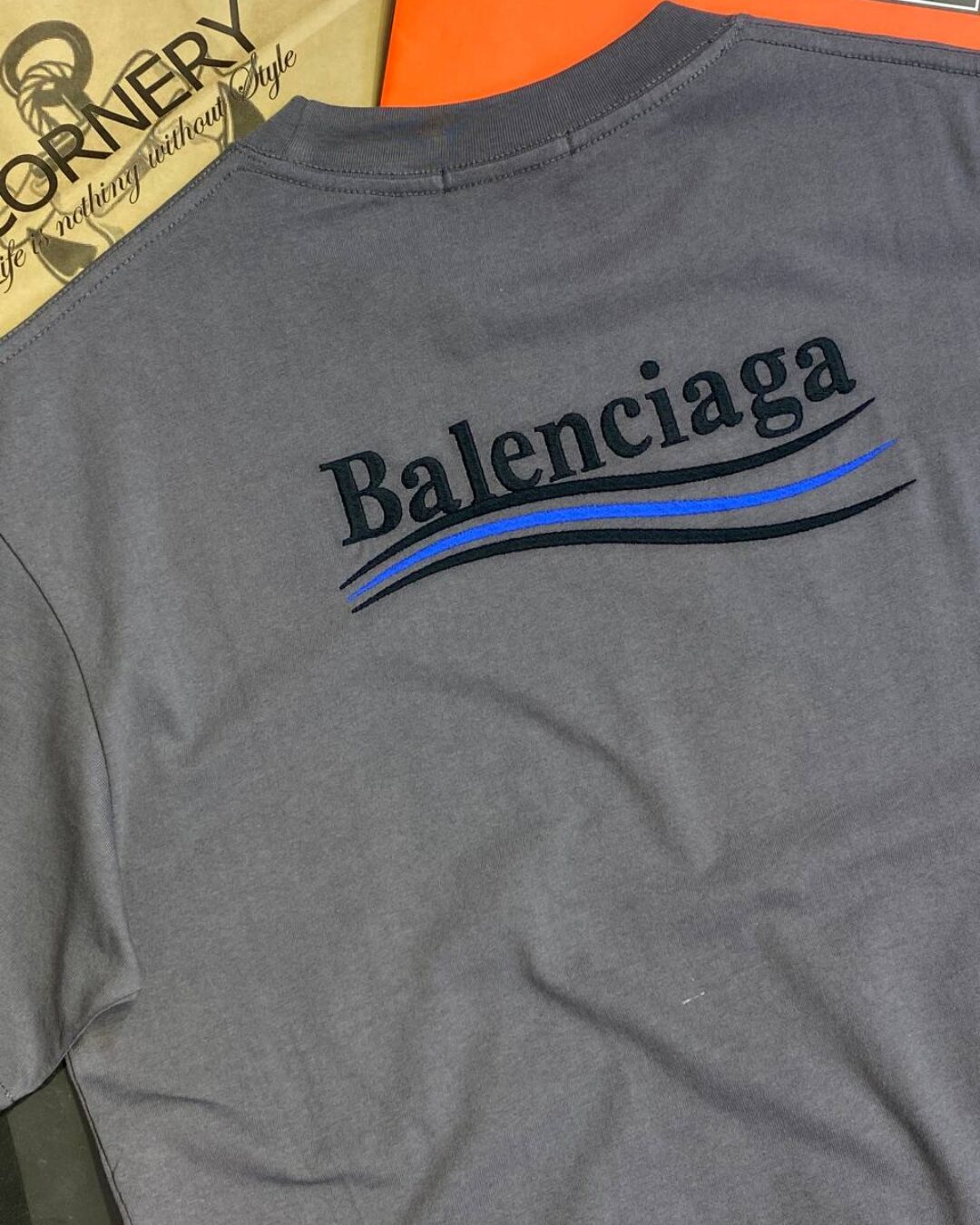Футболка Balenciaga — изображение 6