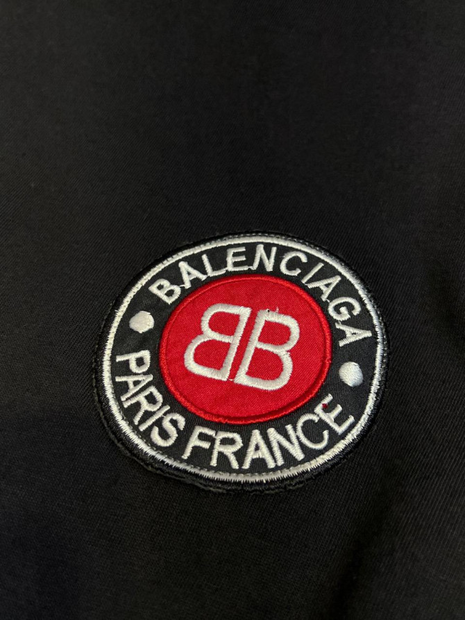 Футболка Balenciaga — изображение 8