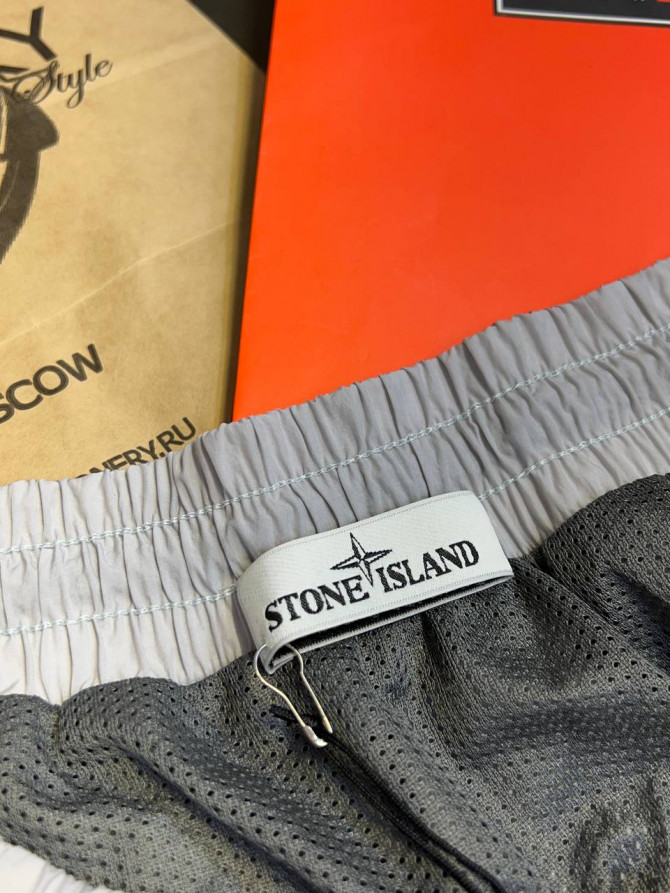 Шорты Stone Island — изображение 5